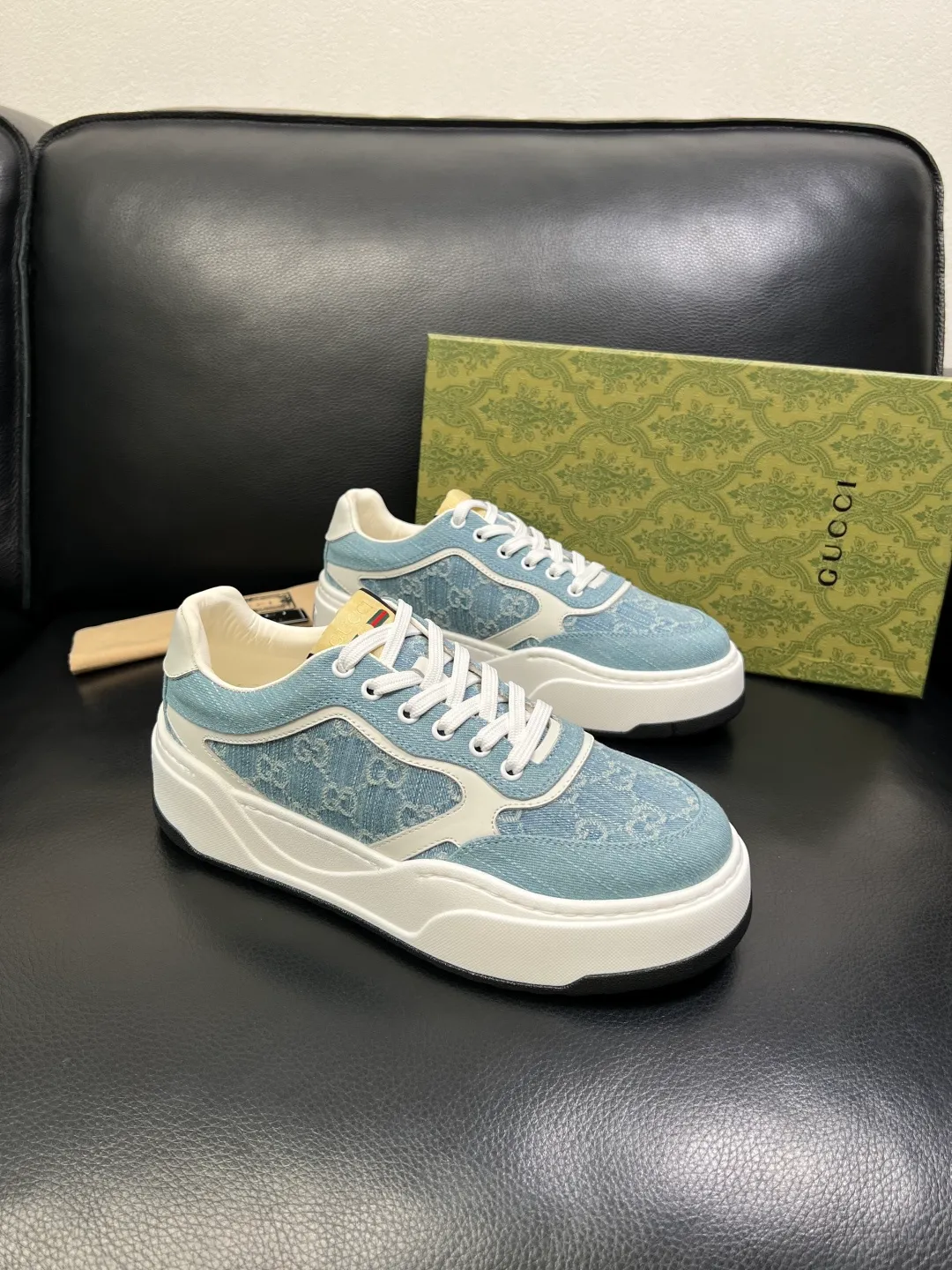 Men's shoes 💰820 Gucci high quality top crafts Gucci counter new original factory configuration, imported cowhide patchwork fabric from Italy, imported cowhide lining, breathable and comfortable, sole: original factory special supply original sole super comfortable, original factory and single goods, welcome to compare, code number 38-44 (customized 45 46)